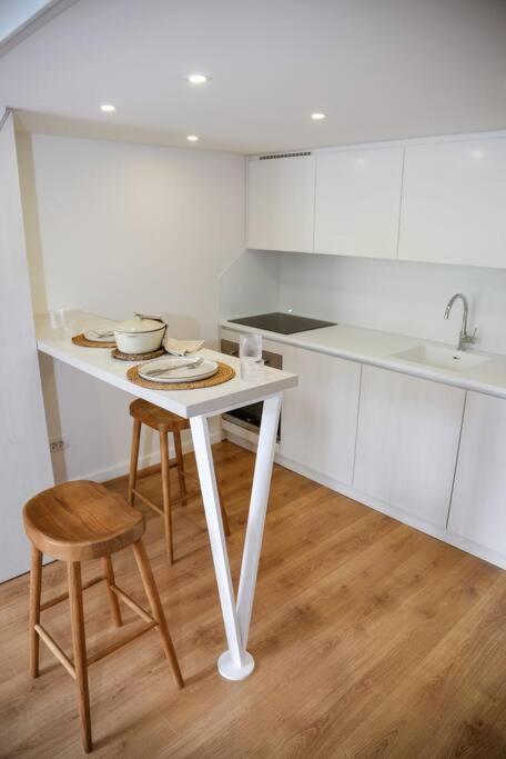 Mini Condo 2 Dl - Studio With A Private Patio Donja Lastva Buitenkant foto