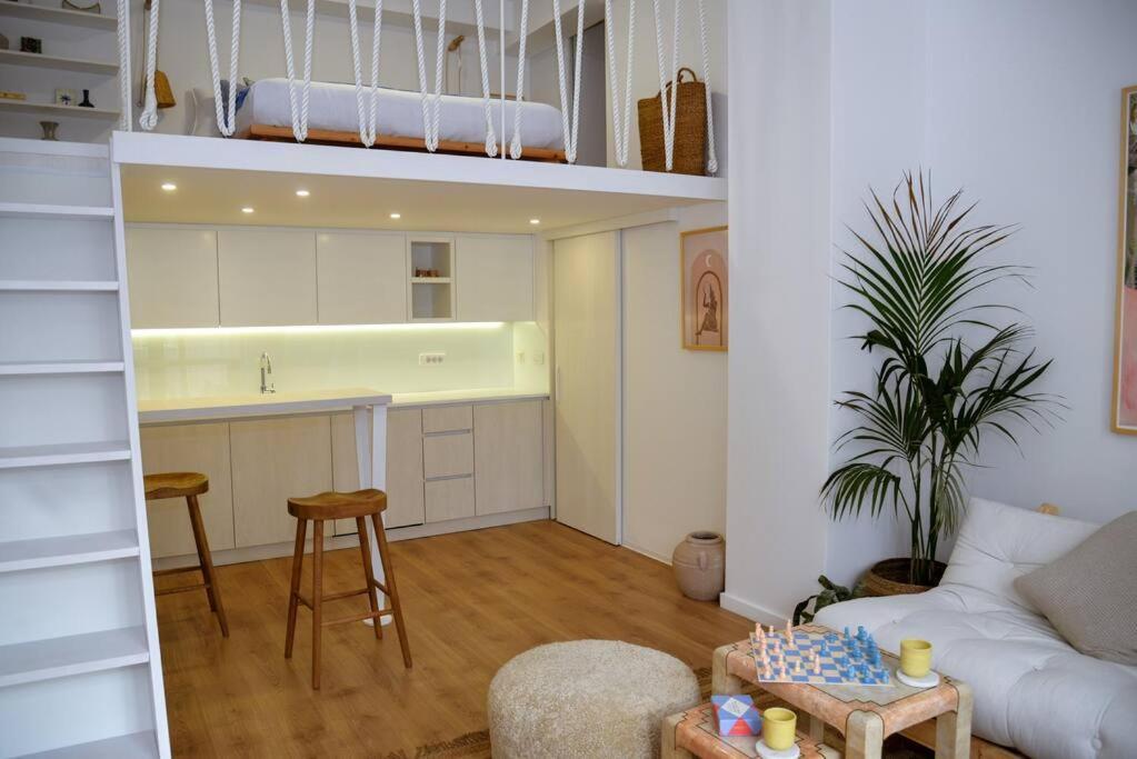 Mini Condo 2 Dl - Studio With A Private Patio Donja Lastva Buitenkant foto